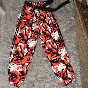 NWOT Fashion Nova camo pants